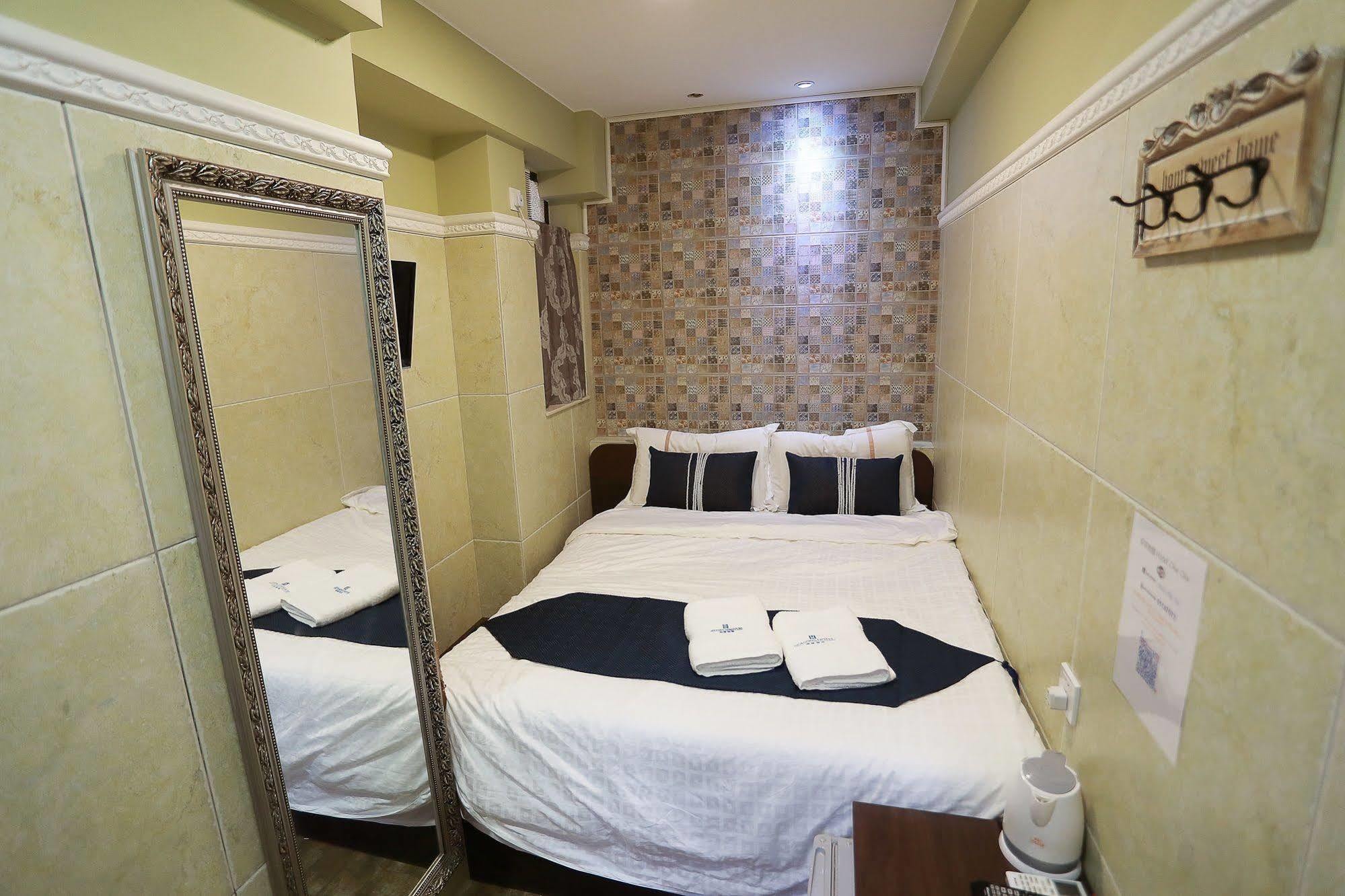 Grand Inn Hong Kong Exterior photo